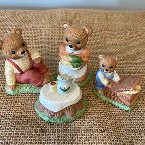 Homco 3 little bears on picnic ceramic collectible figurines